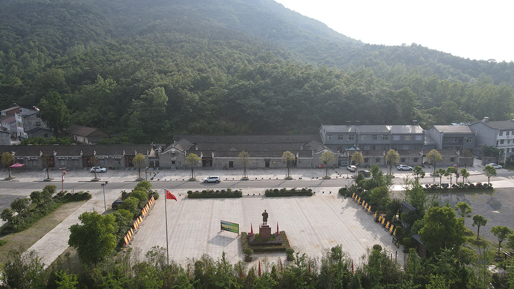 纪念馆广场